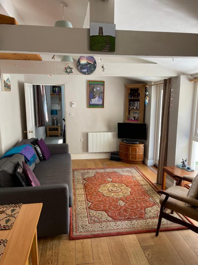 Morning Sun Apartment Glastonbury Bagian luar foto